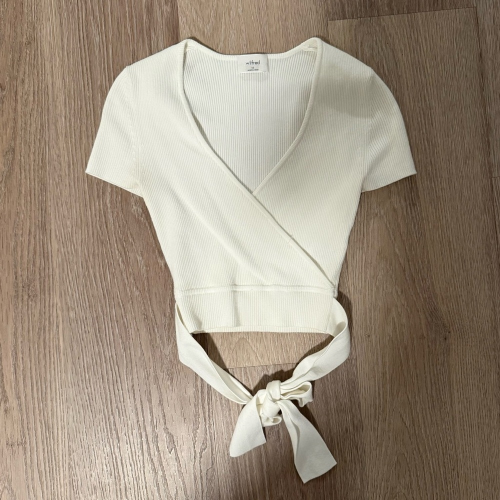 Wilfred Ivory Ribbed Tie-Front Crop Top